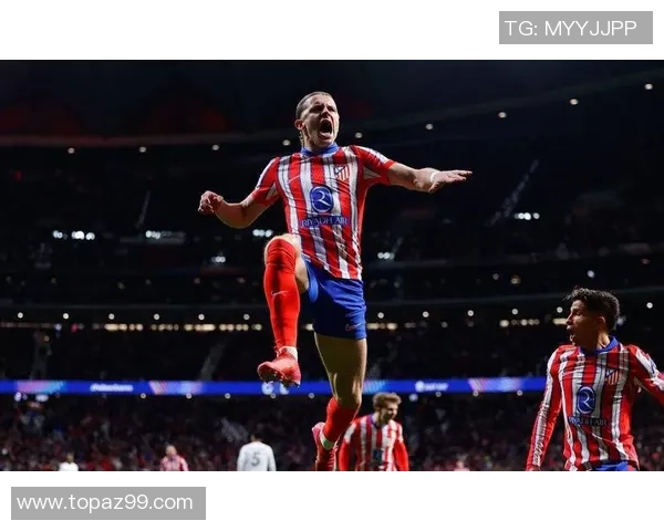 欧联杯巴黎圣日耳曼大胜多特蒙德争议判罚引发全场热议